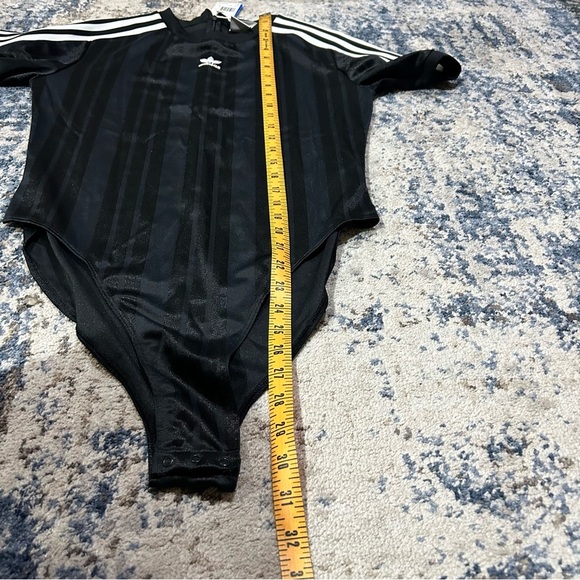 NWT Adidas Black & White Stripe Short Sleeve Bodysuit Size Medium - Picture 11 of 12